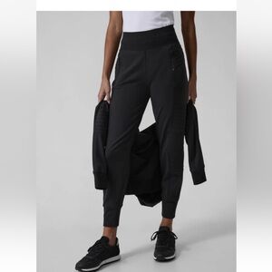 Athleta Venice Moto Jogger, black, size L